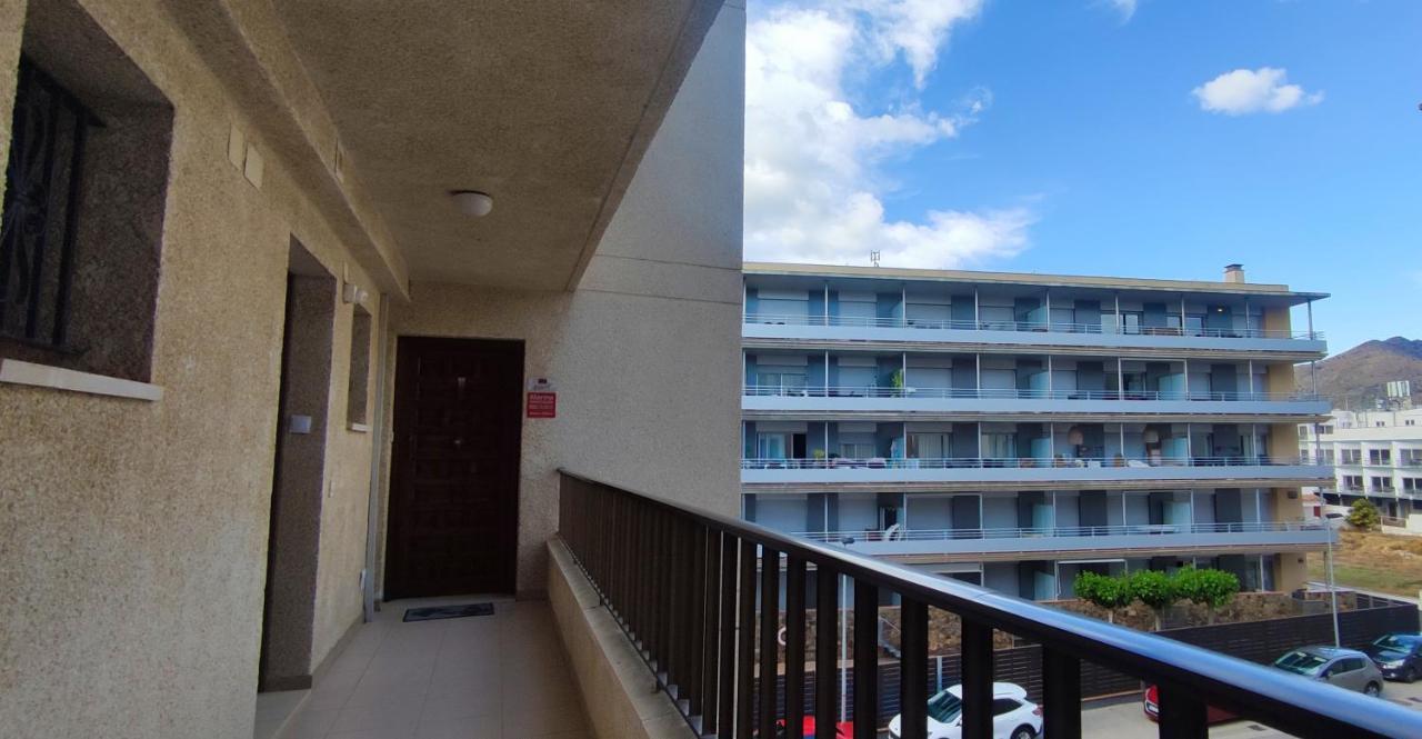 Castell Mar Apartment Roses