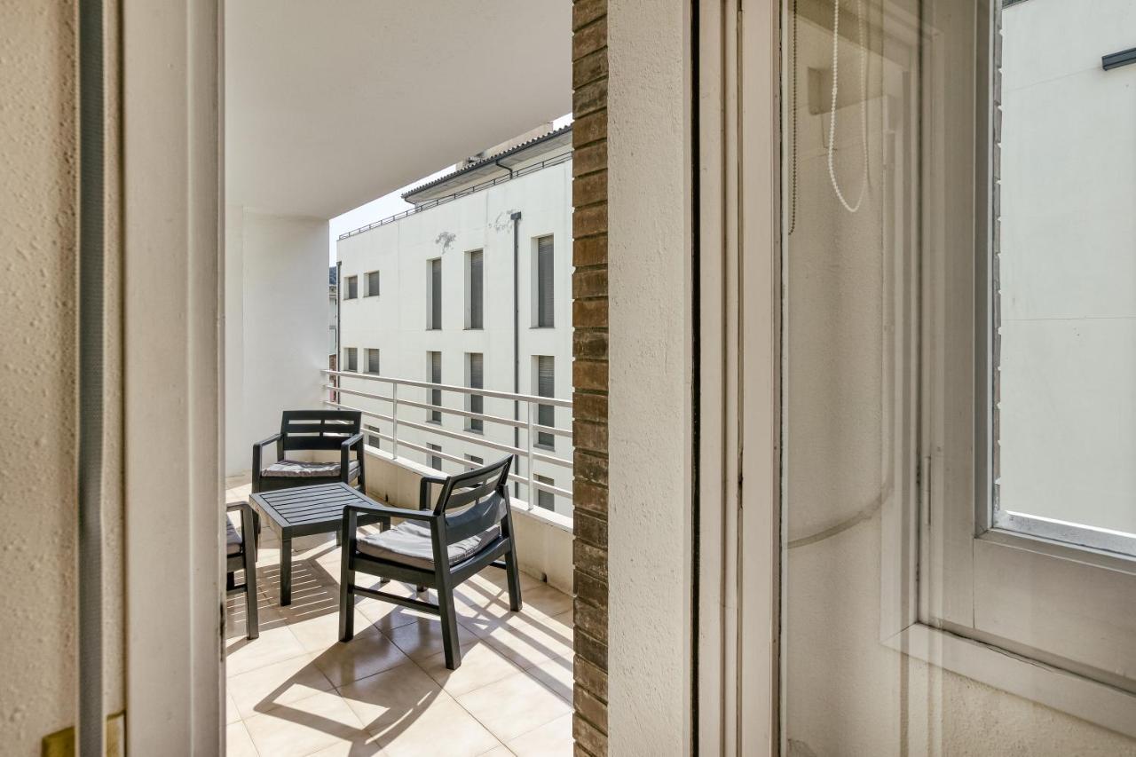 Apartment Sweet *