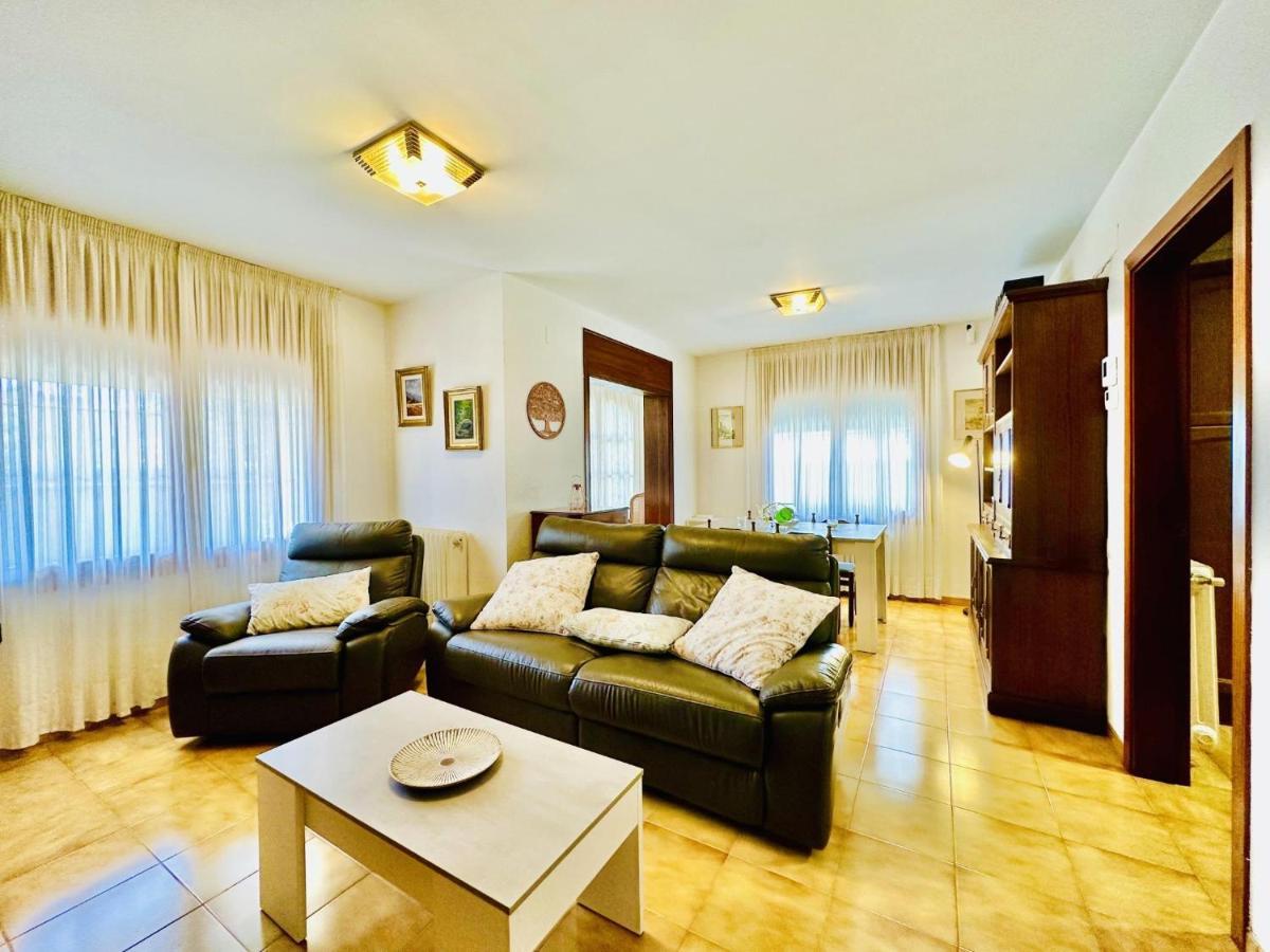 Amata Costabravasi Holiday home
