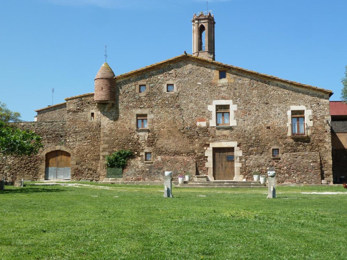Mas Soles - Compartida En Parlavà - Girona Villa