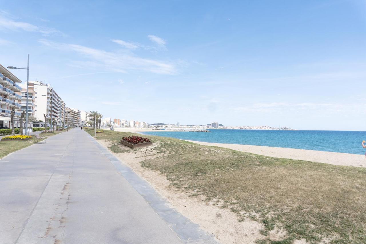 Con Parking A 50m De La Playa Apartment