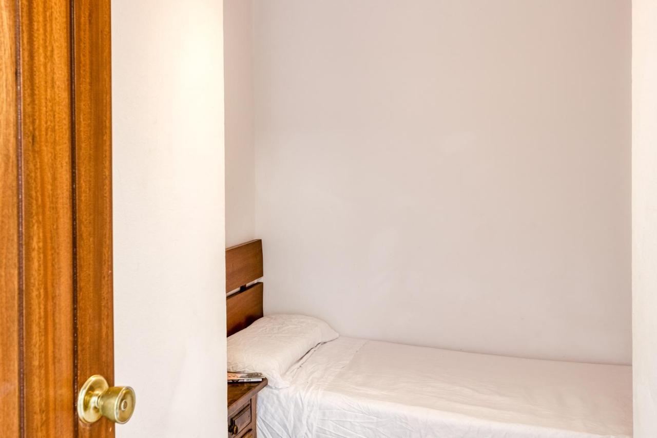 Sant Antoni Apartment *