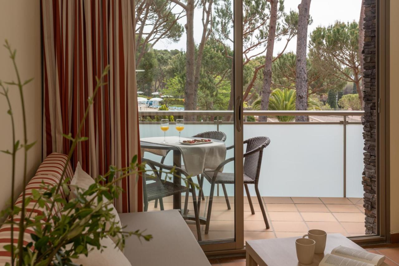 Ciutat De Palol Apartahotel