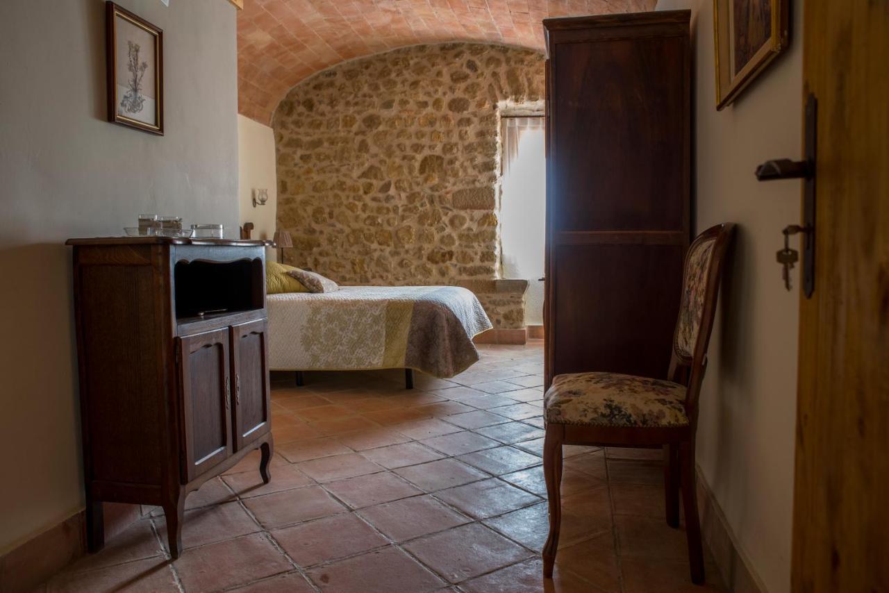 Mas Soles - Compartida En Parlavà - Girona Villa *