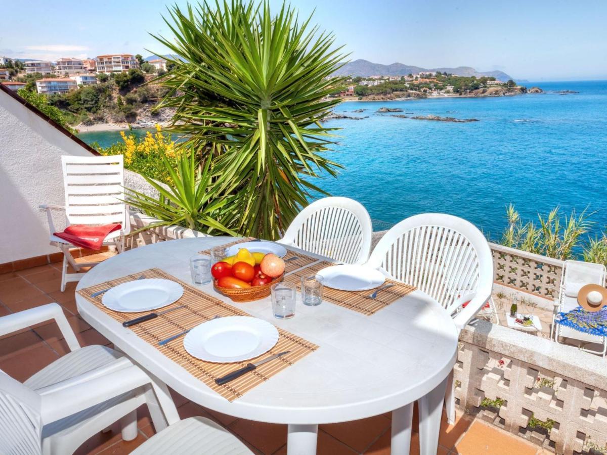 Nicolas By Interhome Apartamento