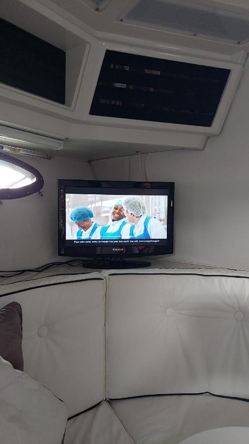 L Ile Sur Hotel en barco
