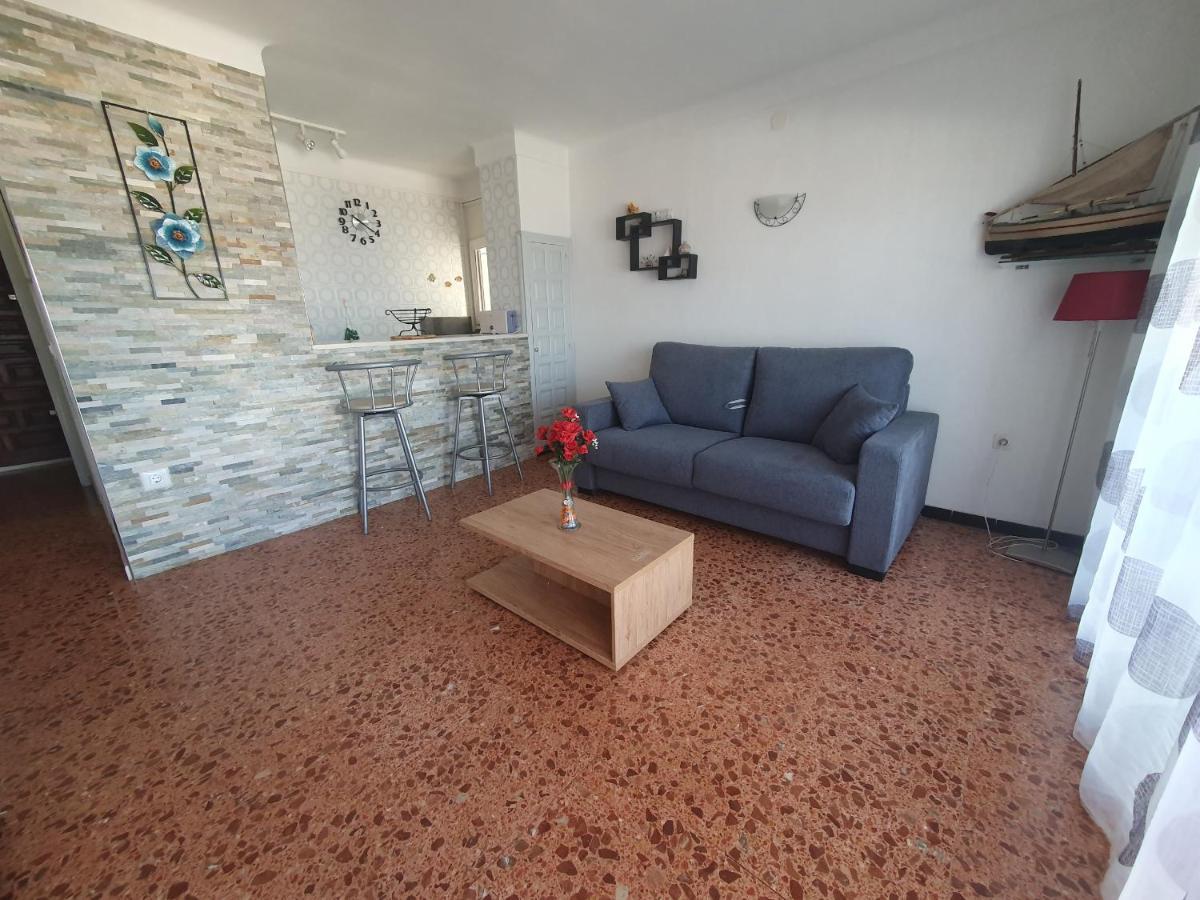 Les Roques Apartment Roses
