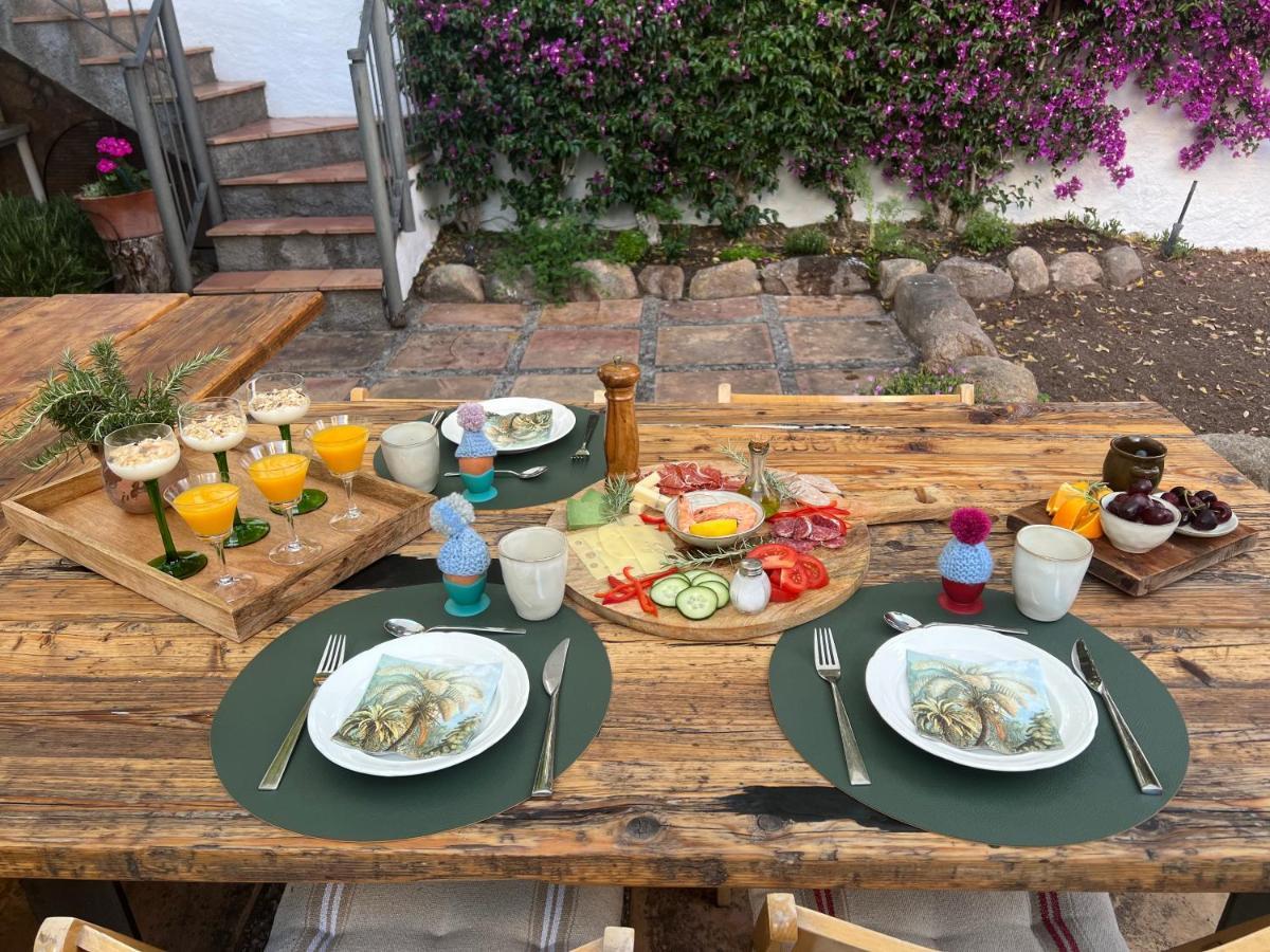 Bed and breakfast Family Homefromhomees *