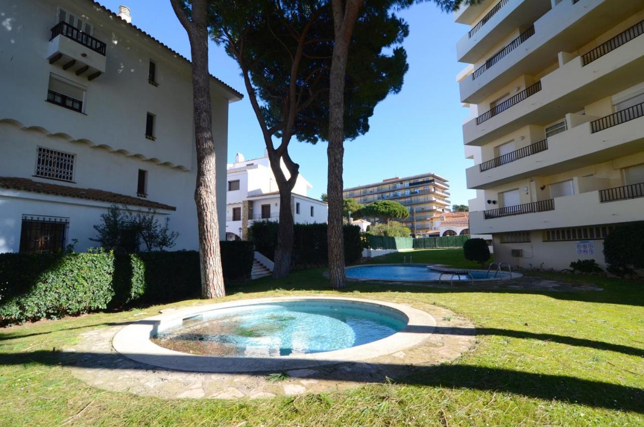 Pueblo Amarres Ba-101 Apartment L'Escala