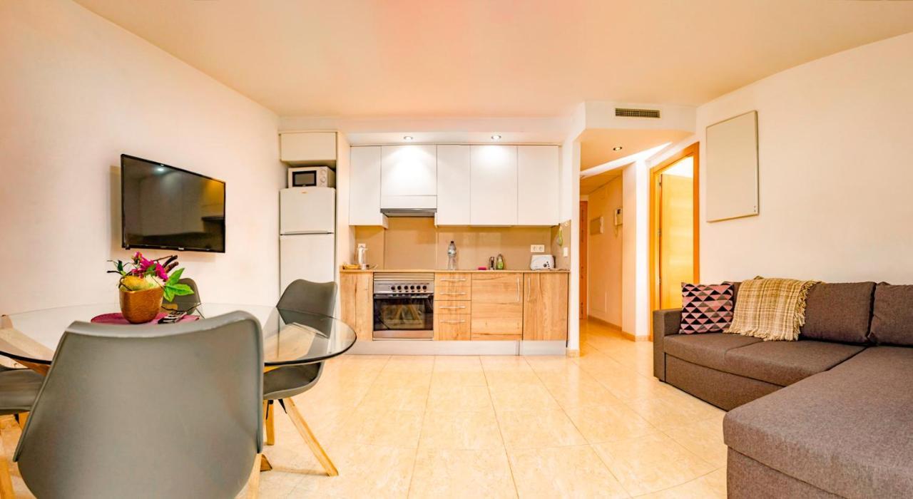 Parrot's House Apartment *