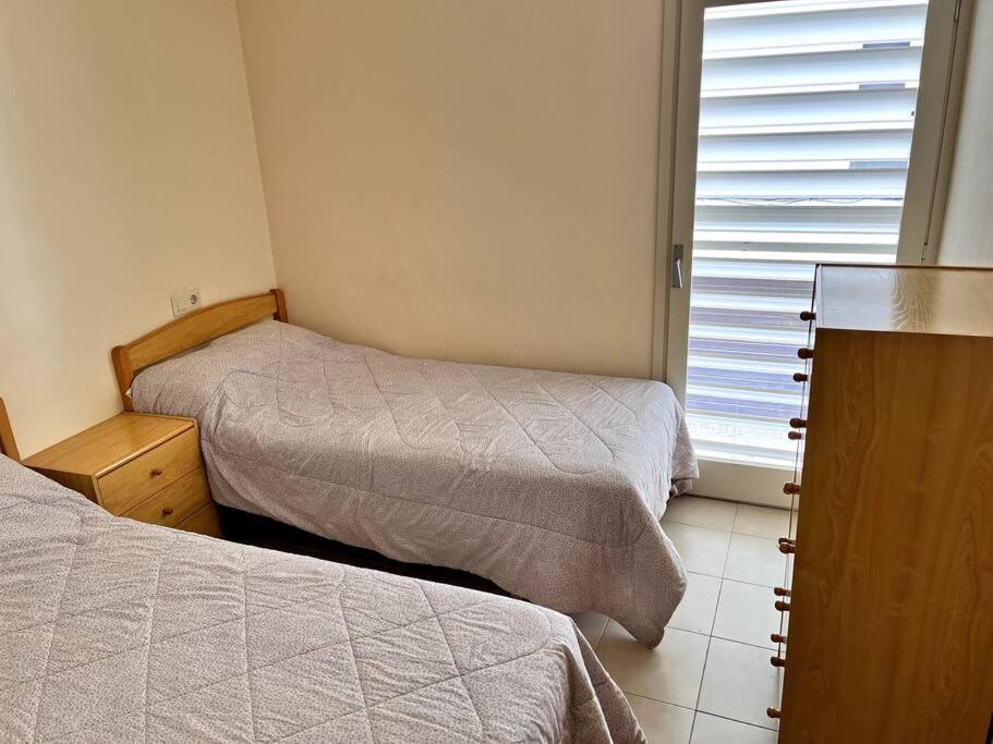 Piso Con Parking En El Centro A 2 Minutos De La Playa Apartamento