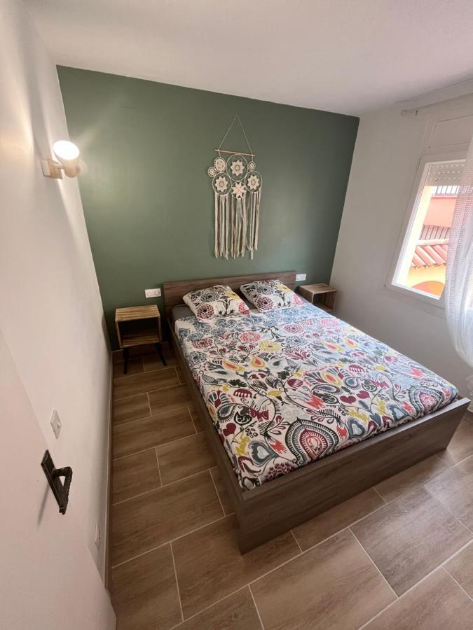 1 Chambre Climatise Avec 3 Piscines A 200 M De La Plage Apartment