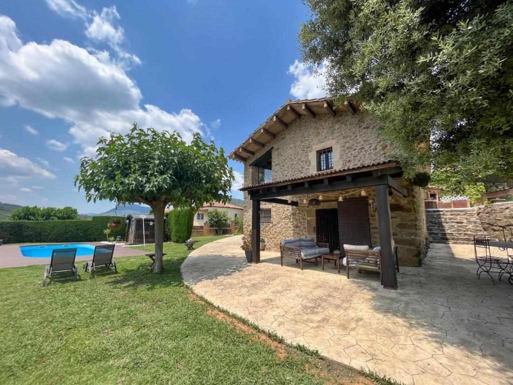 Masia With Pool And Beautiful Views Near * Gerona