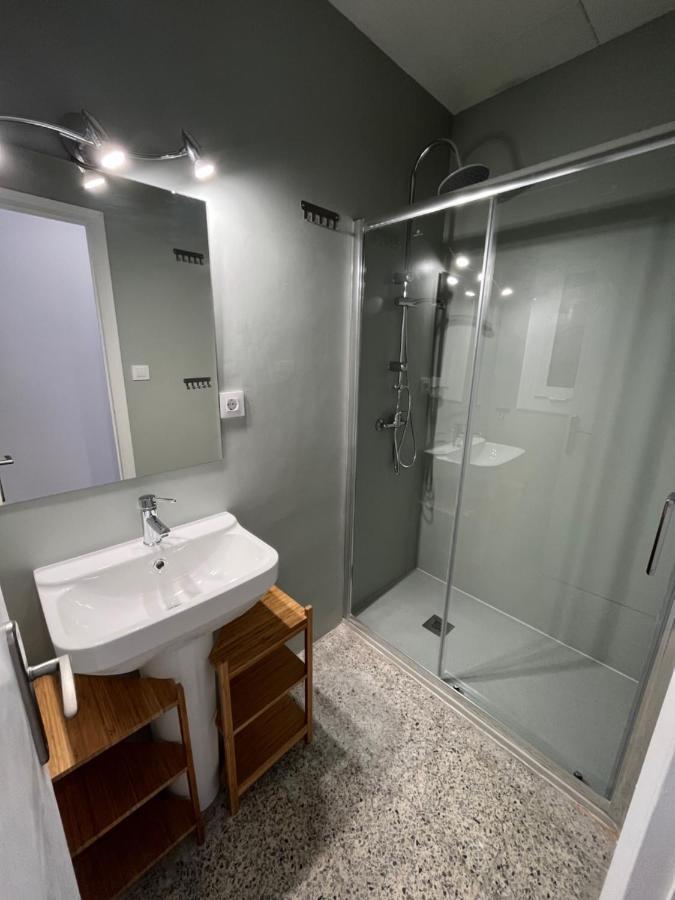 Center 3 Apartment