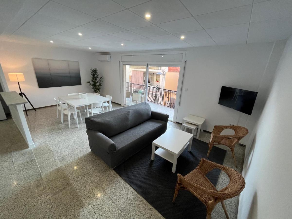 Center 3 Apartment *