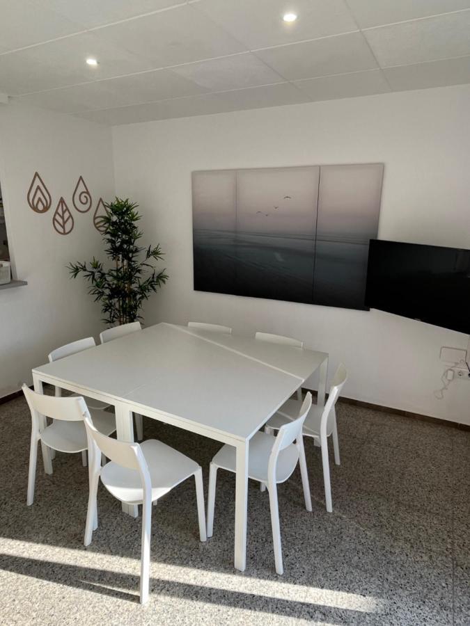 Apartamento Center 4 Rosas
