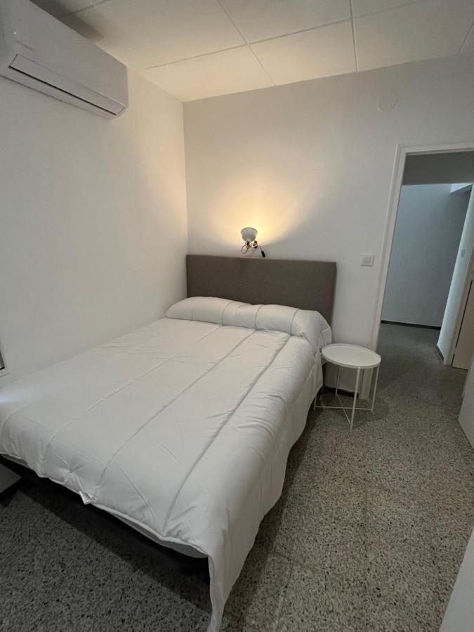 Apartamento Center 4 Rosas
