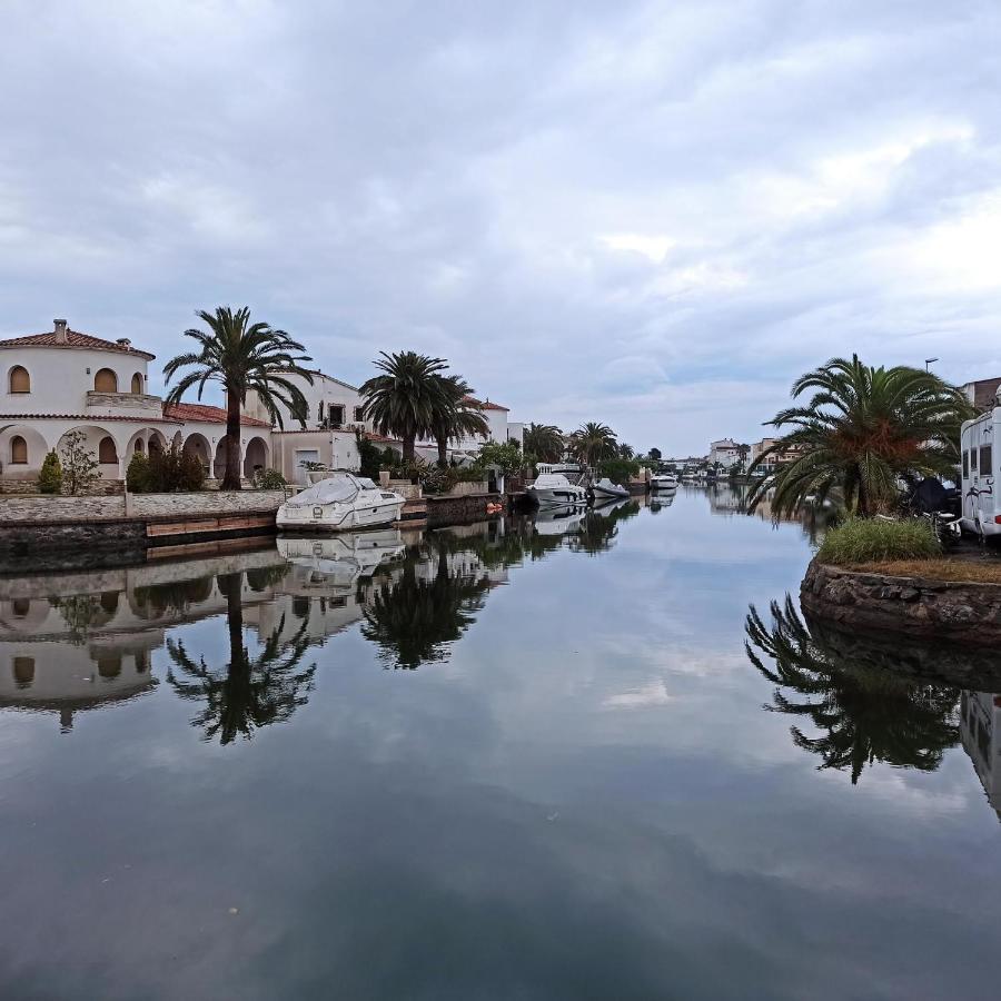 Vistas, Paz Y Armonia. * Ampuriabrava