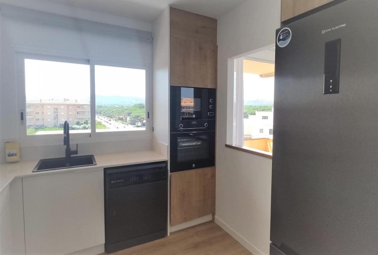 Apartamento 3h Primera Linea De Mar Y Piscina Gm 2 424 *