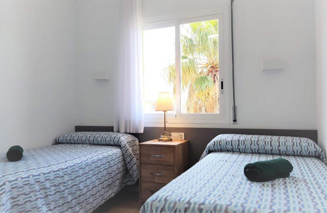 Apartamento 3h Primera Linea De Mar Y Piscina Gm 2 424 *
