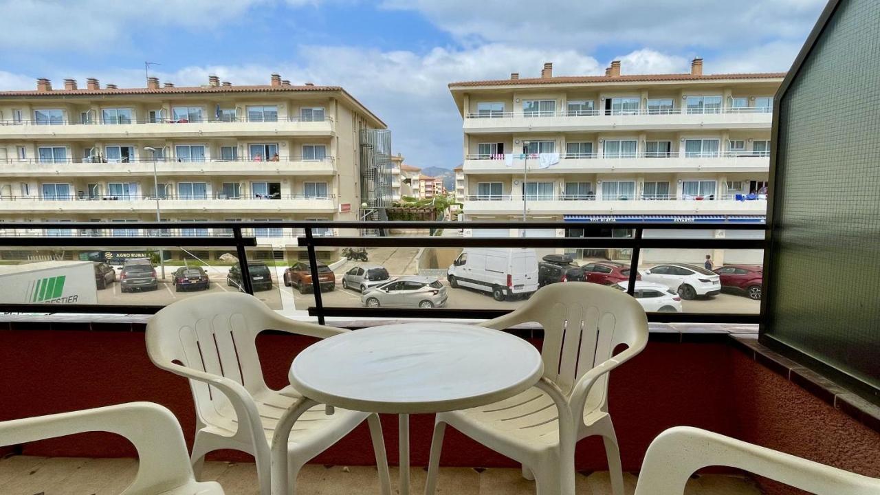 Apartment Salles 02