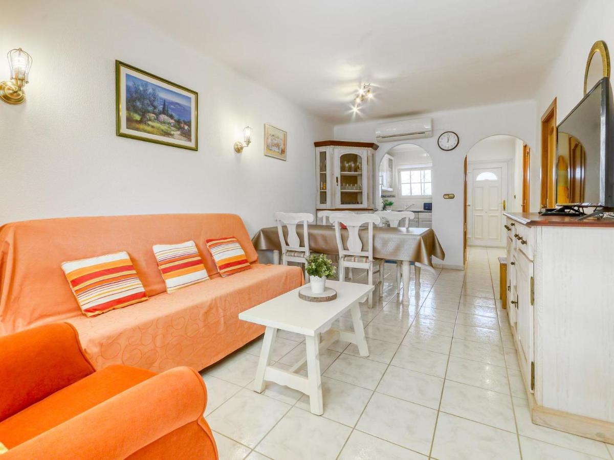 Clos Des Franquets By Interhome Rosas
