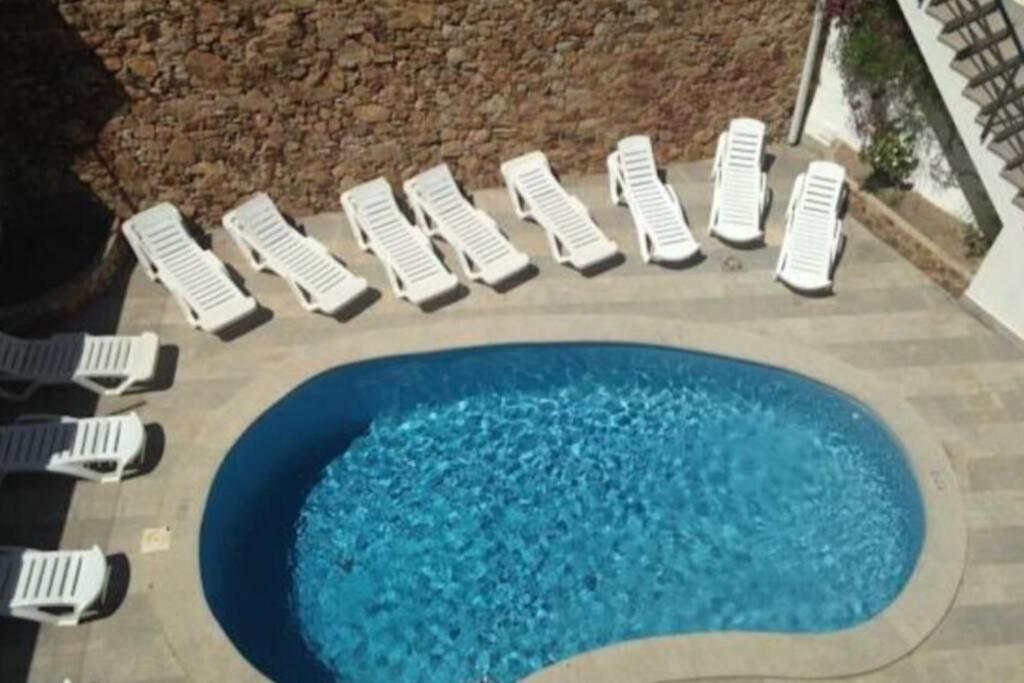 Con Piscina En El Centro De * Blanes