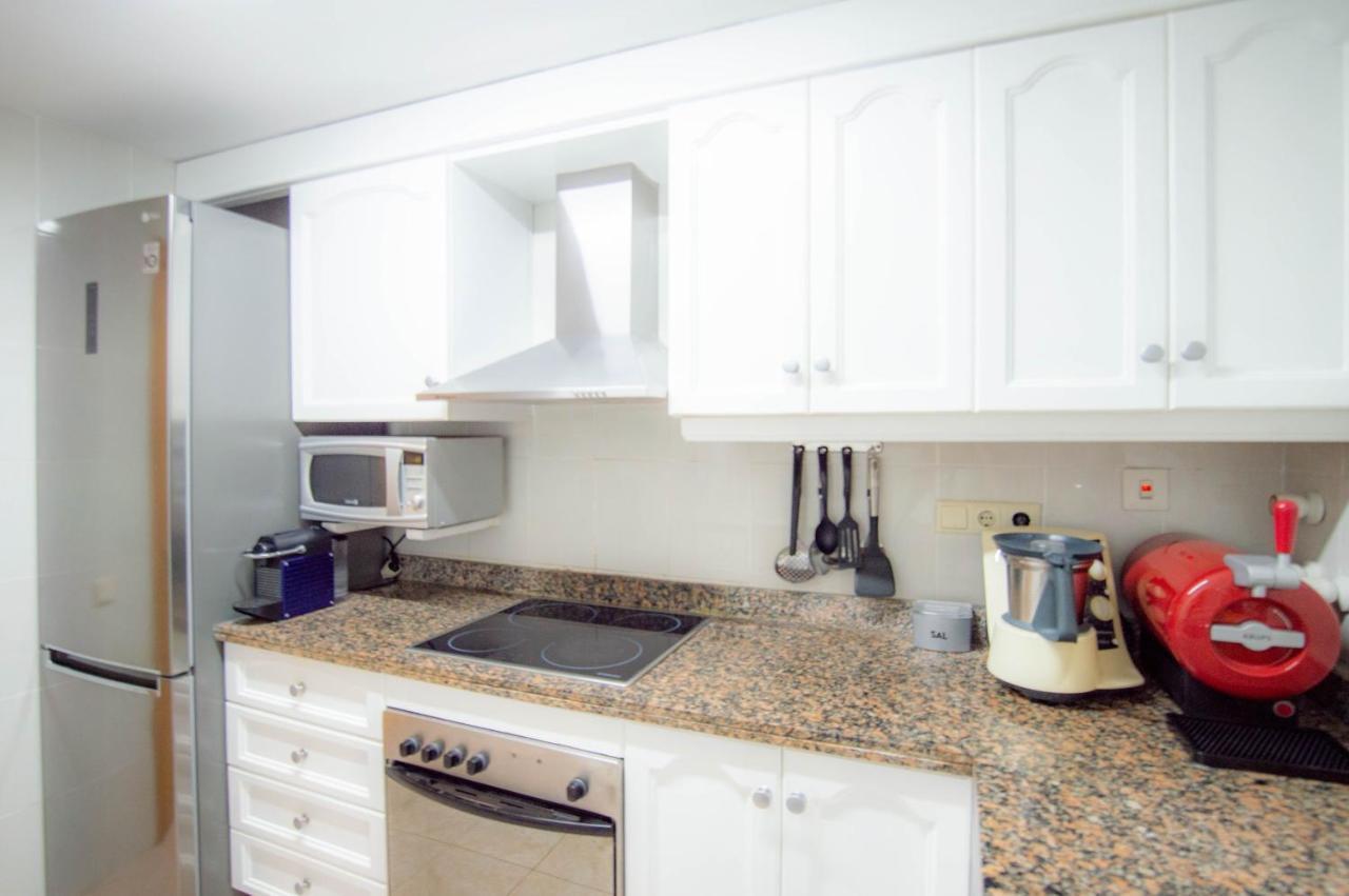 Apartamento Luna With Jacuzzi, 5mins Walking To The Beach, Sea And Castle View Big Terrace Tossa de Mar
