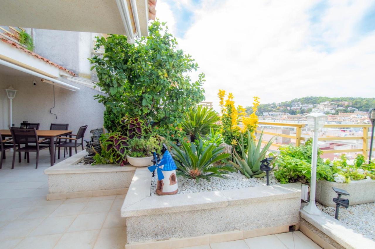 Luna With Jacuzzi, 5mins Walking To The Beach, Sea And Castle View Big Terrace Apartamento