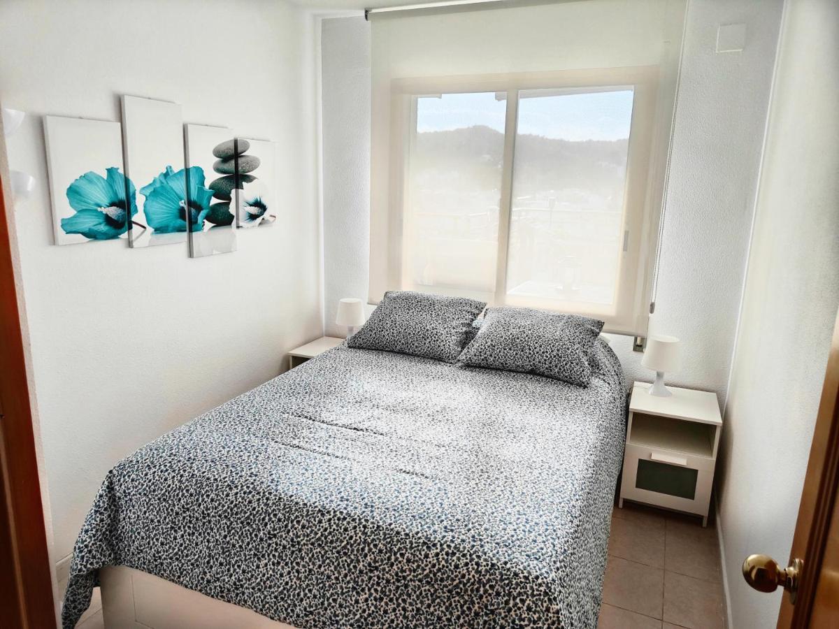 Apartamento Luna With Jacuzzi, 5mins Walking To The Beach, Sea And Castle View Big Terrace