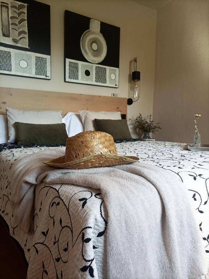 La Masia Costa Brava -adults Only Bed and breakfast Garrigás