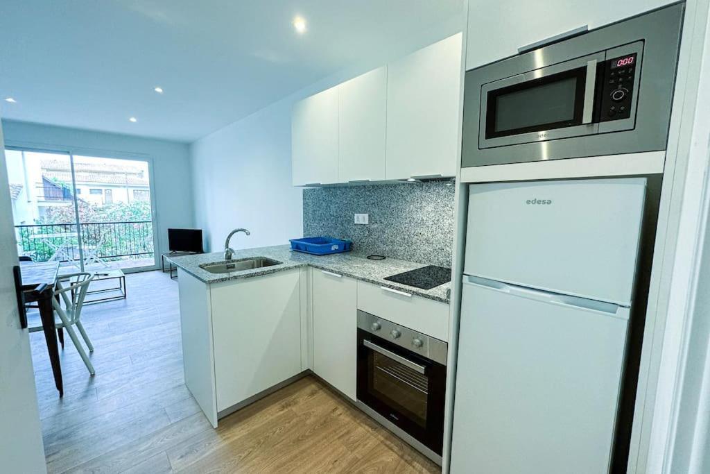 Romy T1 C - A 80m De La De Cala Montgo Apartamento L' Escala