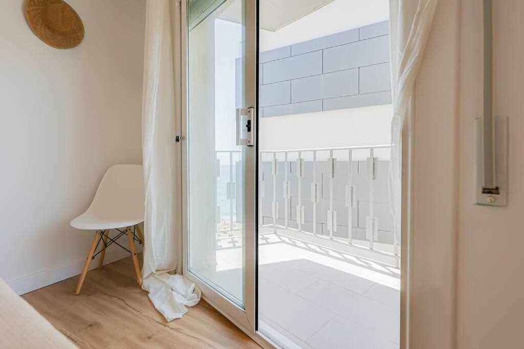 Ba Primera Linea Neptuno Blanes