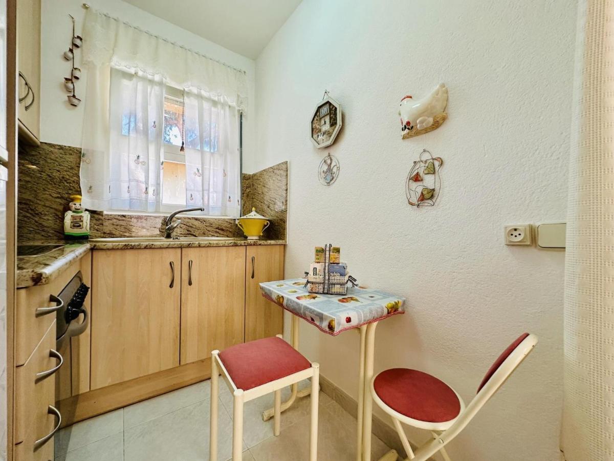 Ambient Costabravasi Apartamento *