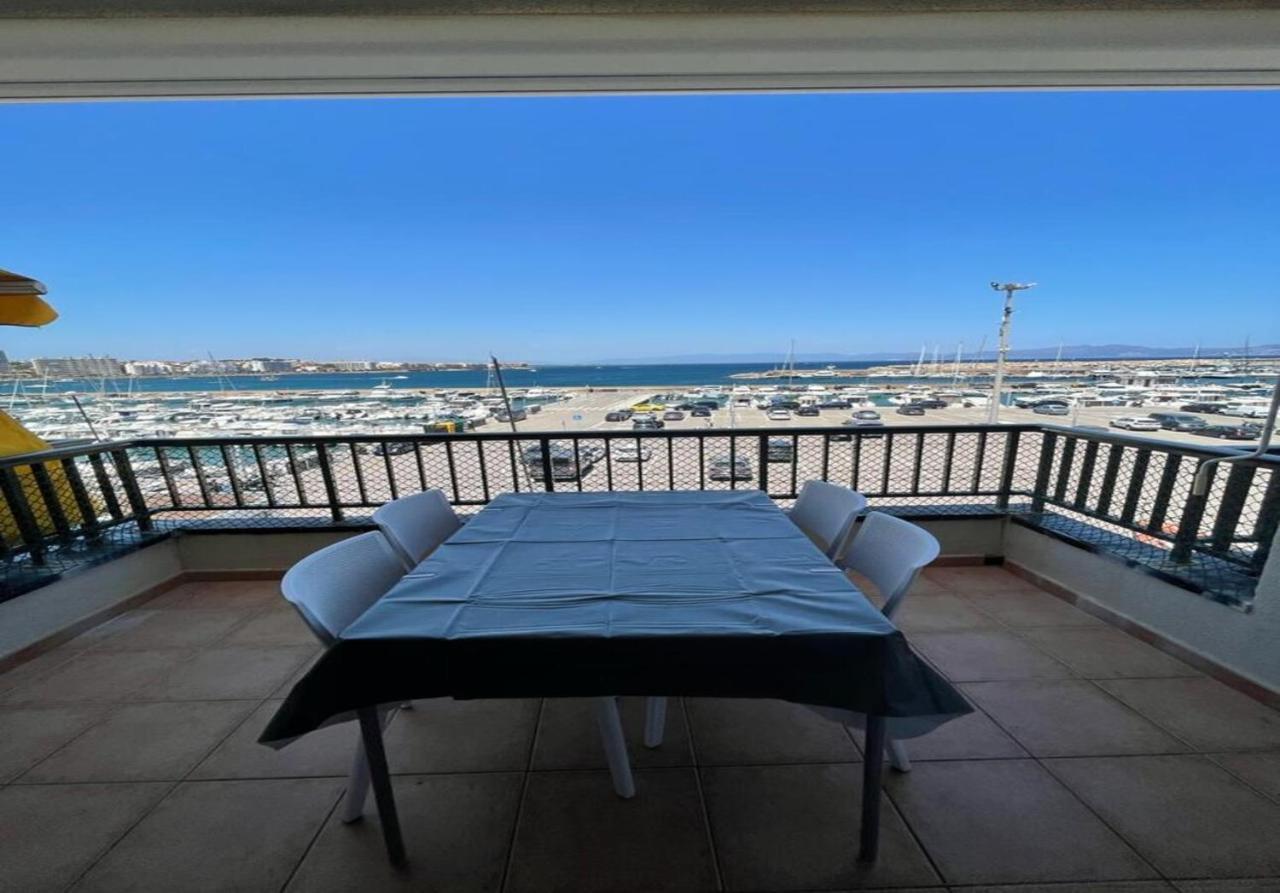 Apartment Piso Delante De Mar