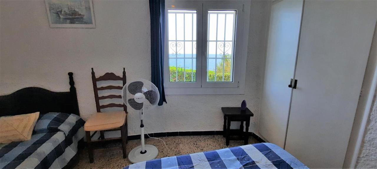 Fener De Baix 2 *
