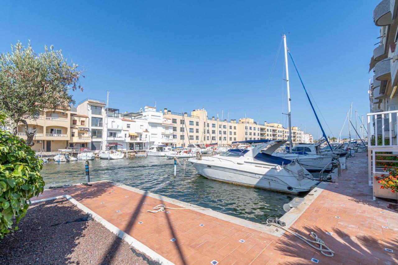 Ref 403 * Ampuriabrava