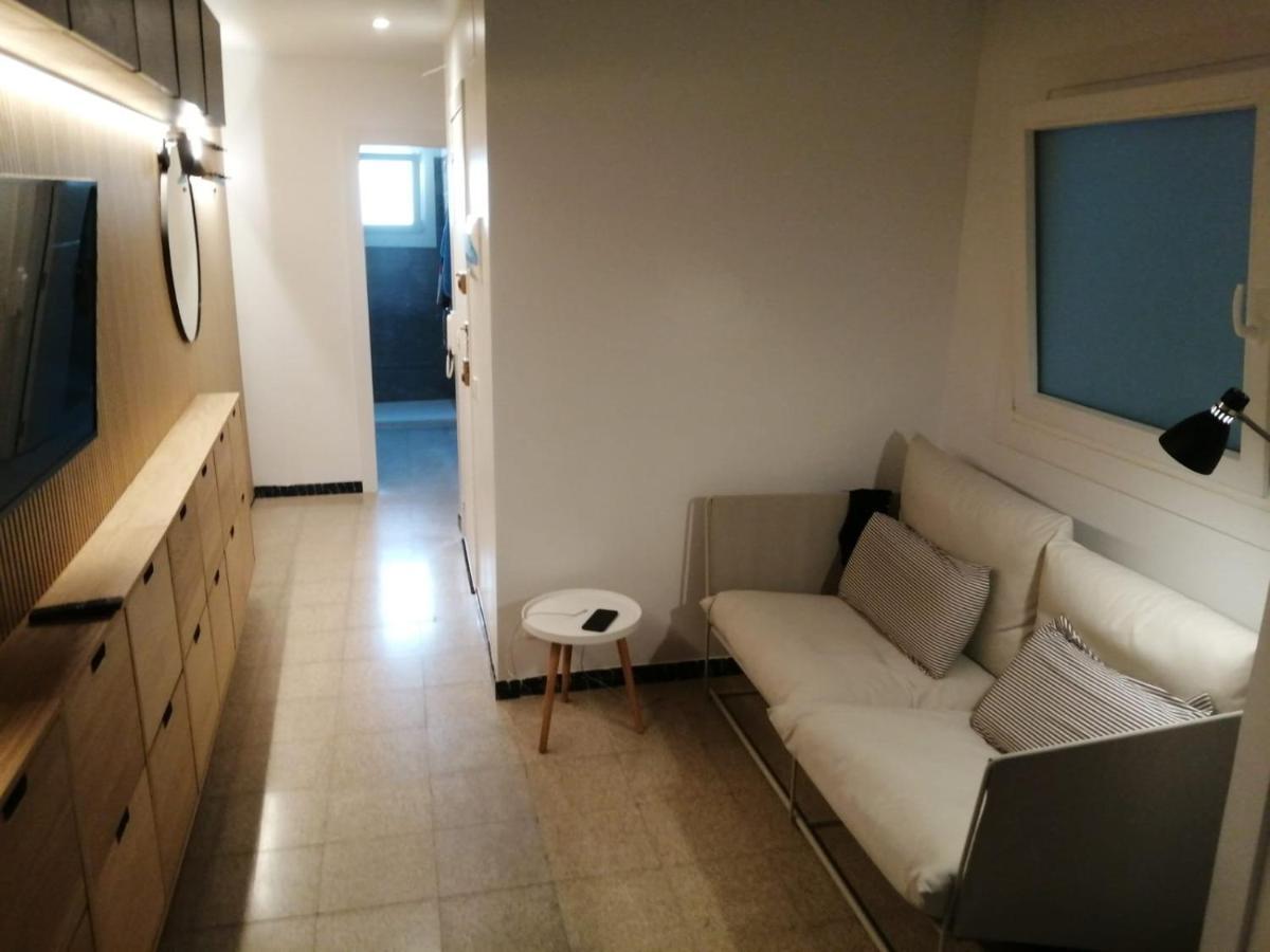 Apartamento 2 Bedroom Large Modern In Old Town 50m From The Beach!