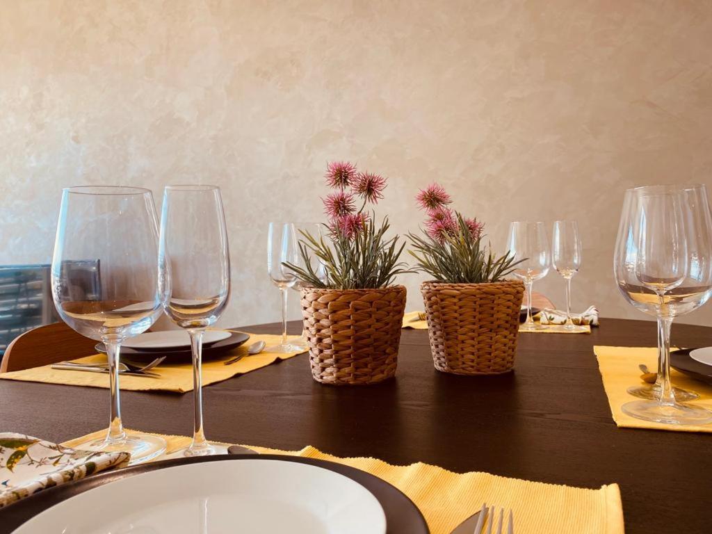 Les Orenetes Apartment *
