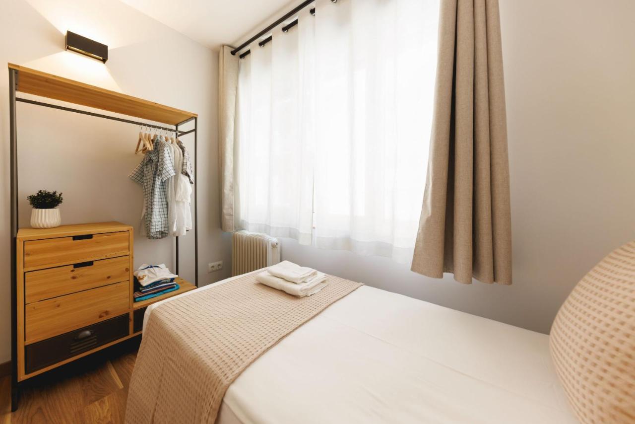 Bravissimo Figuerola, Spacious 3-bedroom Apartamento *