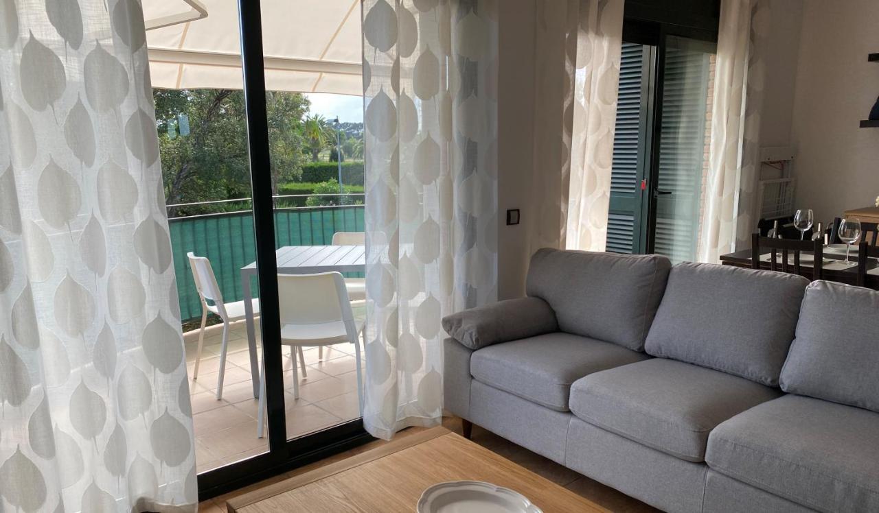 Pinea 12 D Apartment