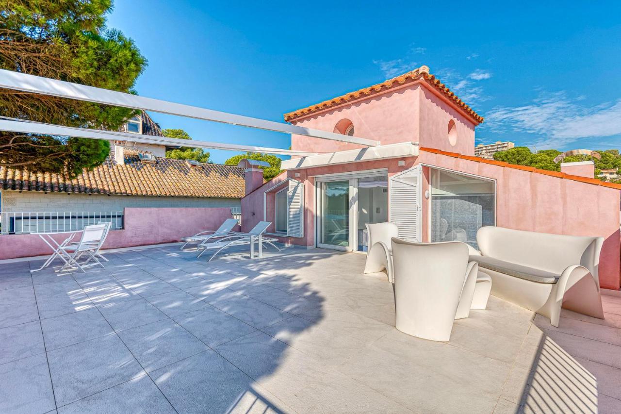 Hotel The Pink Elephant 3*