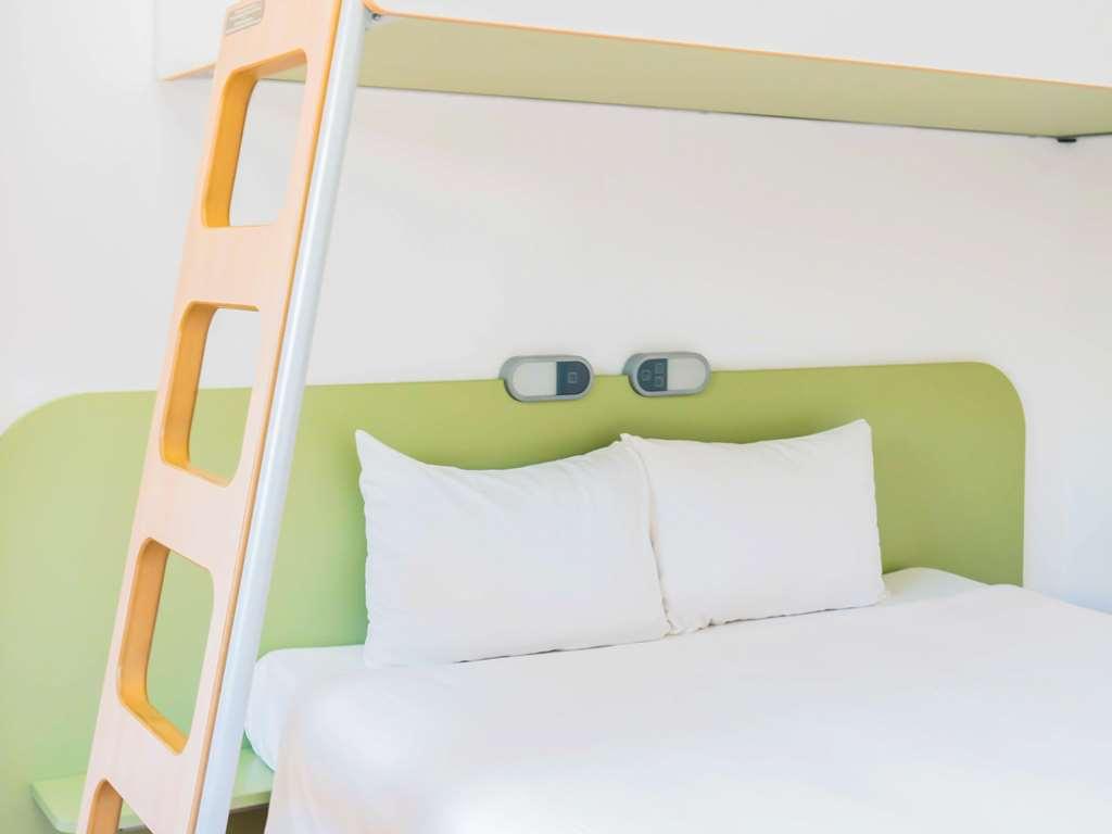 Ibis Budget Costa Brava Pensión