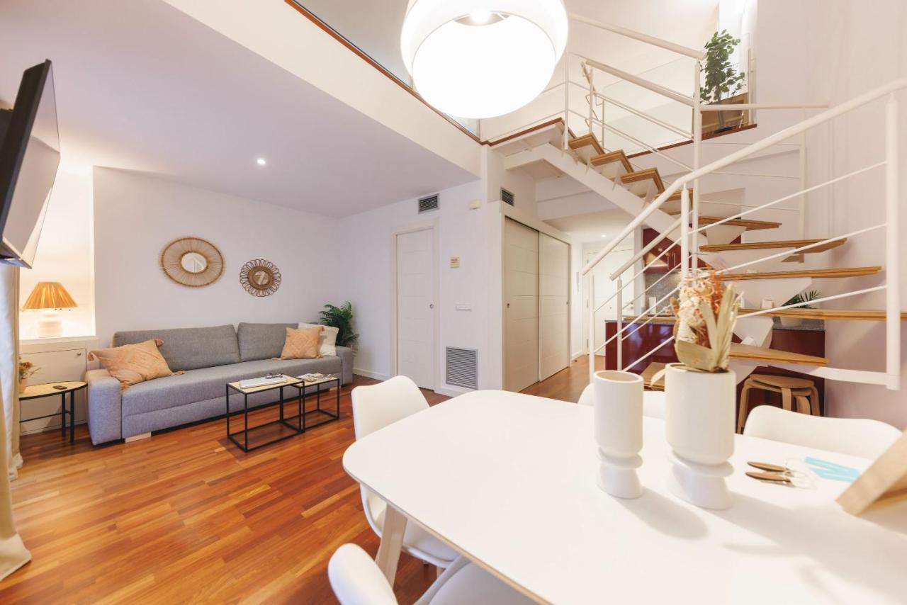 Bravissimo Placa Catalunya 2-2, Duplex Girona