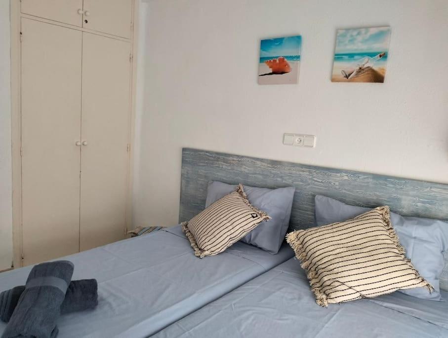 Apartamento Con Piscina Junto A La Playa