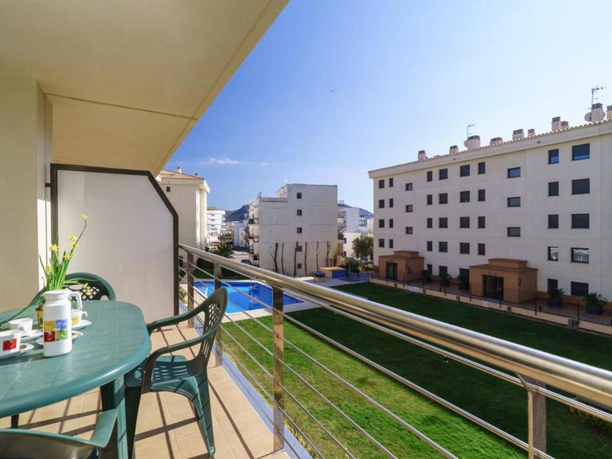 Apartamento Frente A La Playa De Roses, Piscina, Terraza, Ac, Parking, 6 Pers, Ideal Familias - Es-258-13