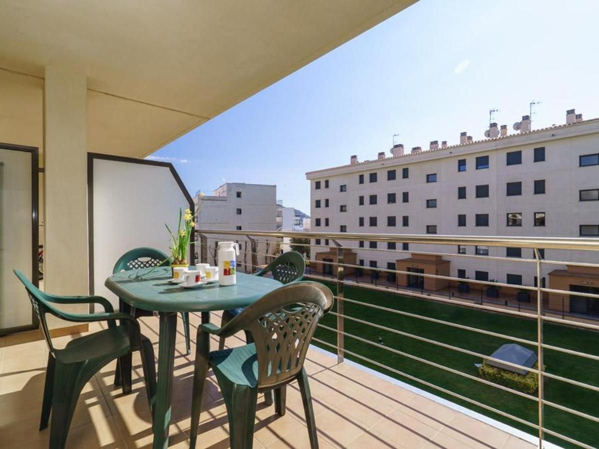 Apartamento Frente A La Playa De Roses, Piscina, Terraza, Ac, Parking, 6 Pers, Ideal Familias - Es-258-13 *