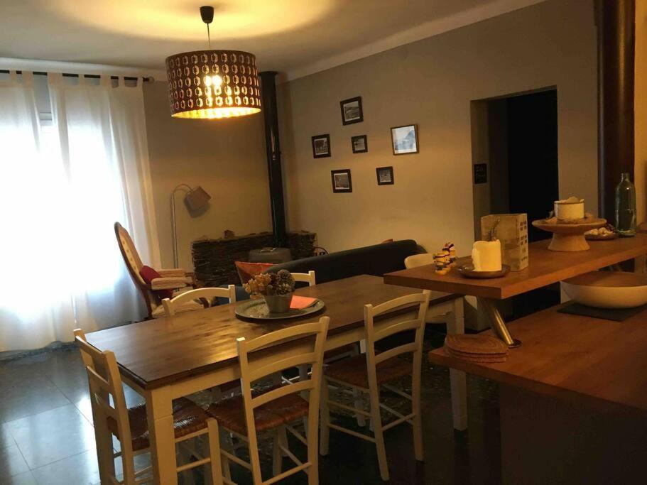 Jolie Maison Catalane Chaleureuse Et Confortable *