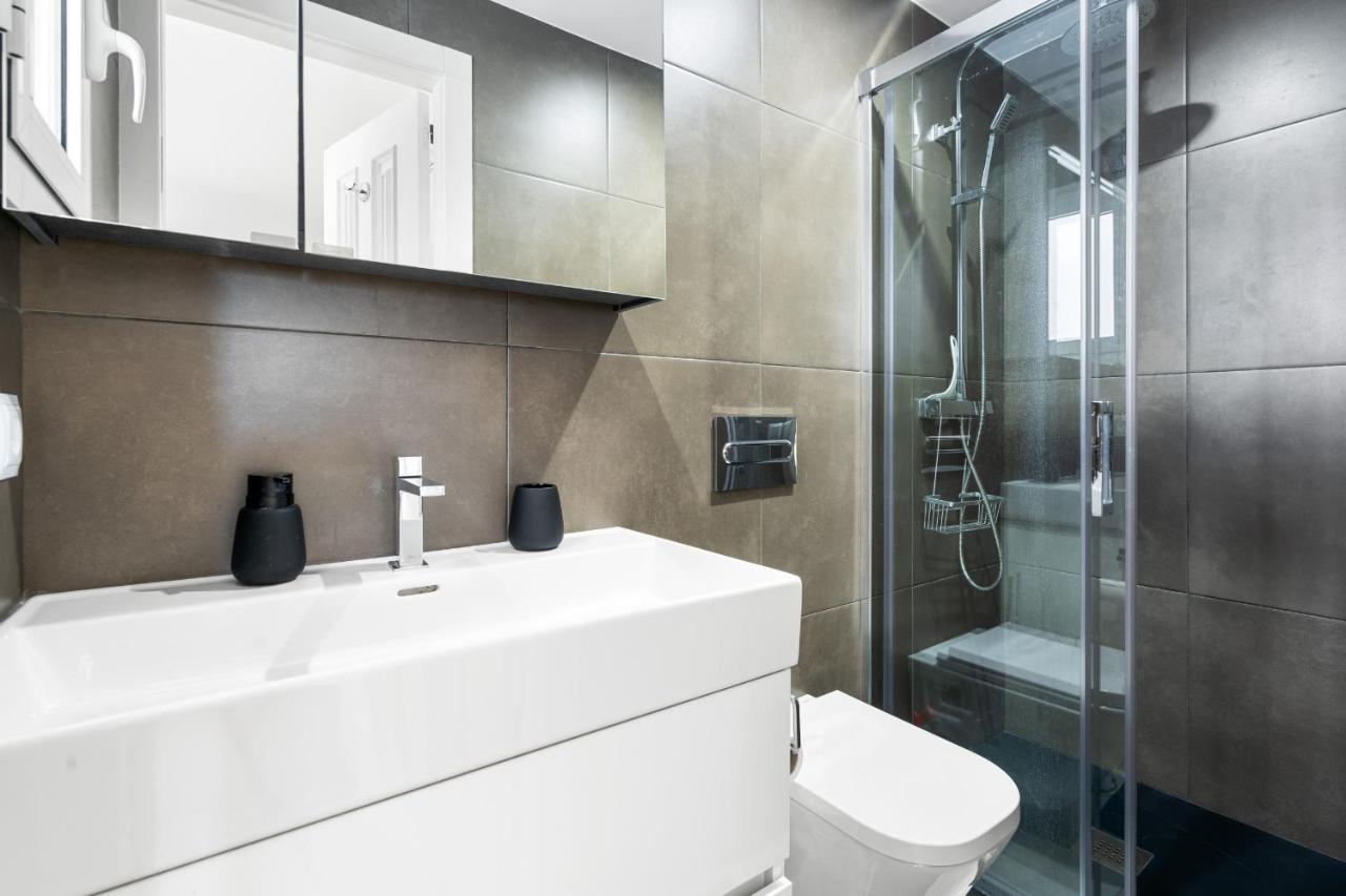 Welcs 106 Emp Con Piscina Privada *