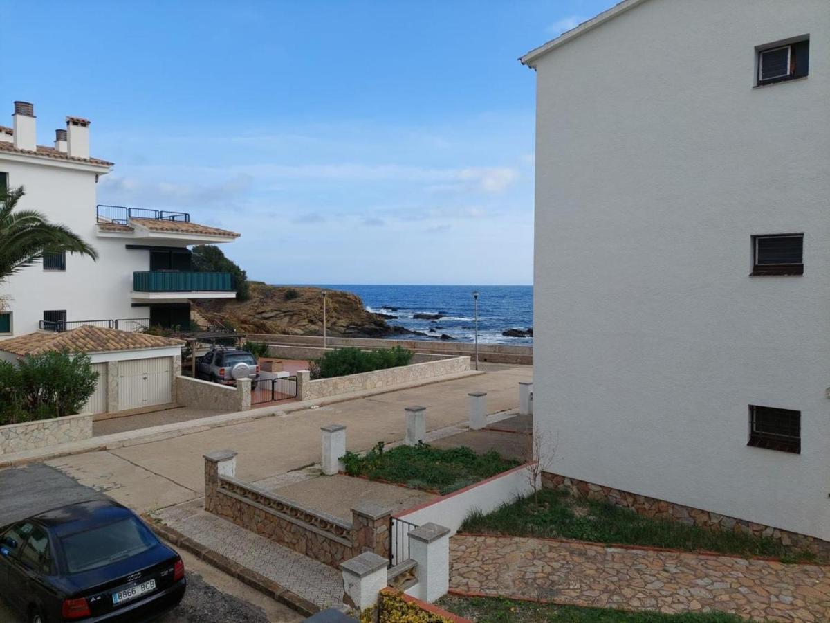 Familiar De 3 Hab Cerca De La Playa En - Es-170-75 Llançà